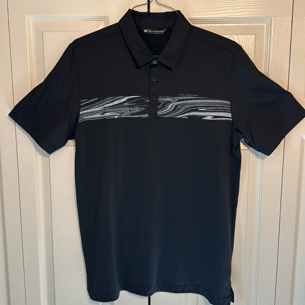 Men’s Travis Mathew polo size large